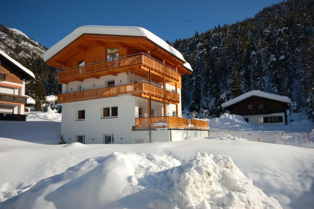 Alpenmond Appartment Halbmond 로이타쉬 외부 사진